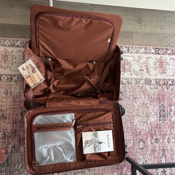 BEIS Small Carry On Roller in Maple - Picture 4 of 4